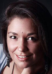 Julie DUMAS